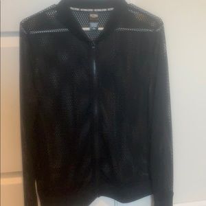 Light weight workout jacket